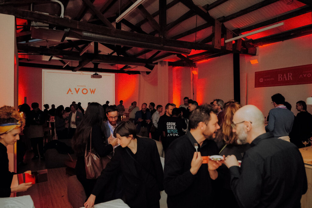 Guests attending AVOW’s flagship Supper Club event at Mobile World Congress in Barcelona. AVOW turns 8