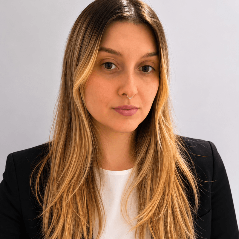 Eduarda Bueno Sr. Performance Analyst Winclap